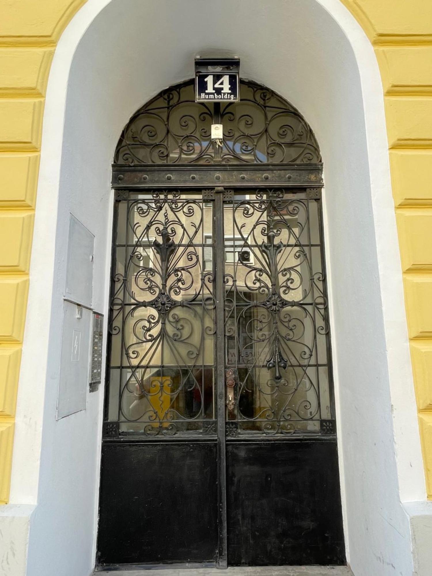Centra And Simple To Reach Apartamento Viena